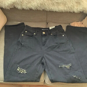 NWT INC Denim, Boyfriend Black with Gold Animal Print Appliqué Sz 4/27